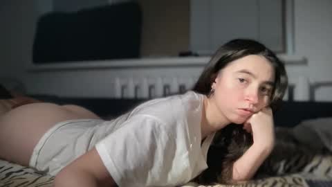 shizukuhunter online show from November 19, 2:05 pm