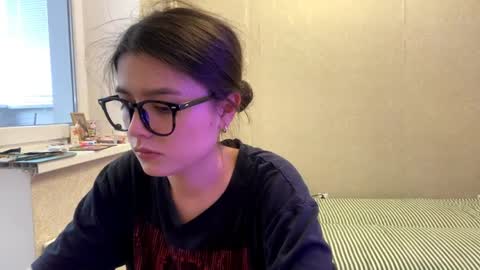Marie online show from May 21, 12:22 pm