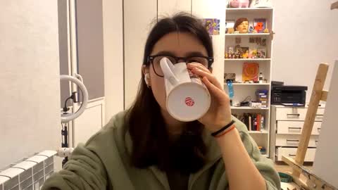 Marie online show from February 14, 1:25 pm