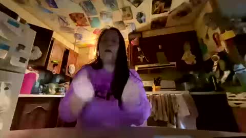 Snapshot of shorty920505 chatting on October 20, 6:57 pm shorty920505 online show from October 20, 6:57 pm