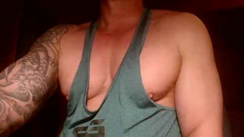 Snapshot of show_on_for_you chatting on November 1, 12:55 am show_on_for_you online show from November 1, 12:55 am