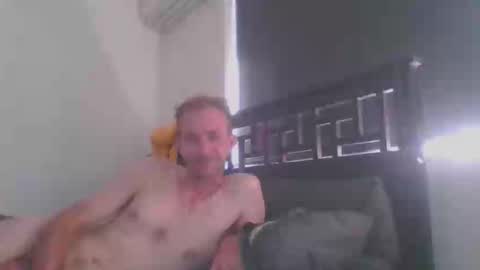 JustAbitCheeky online show from December 20, 12:39 am