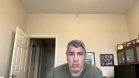 Chicago Guy online show from January 28, 9:08 pm