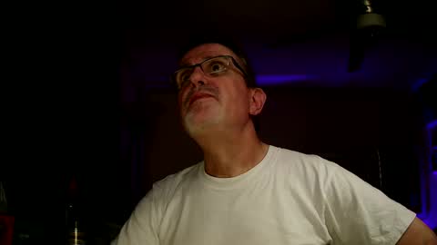 shrewtamer online show from October 8, 3:02 am