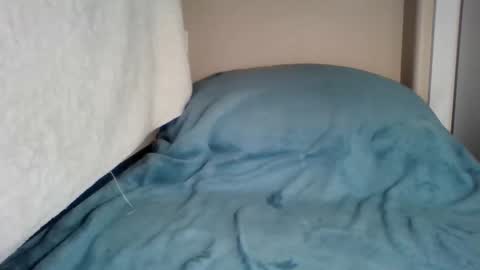 shwarvpineapple online show from January 10, 8:20 am