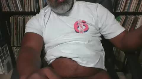 Snapshot of shy333 chatting on September 12, 3:41 am SHY333 online show from September 12, 3:41 am