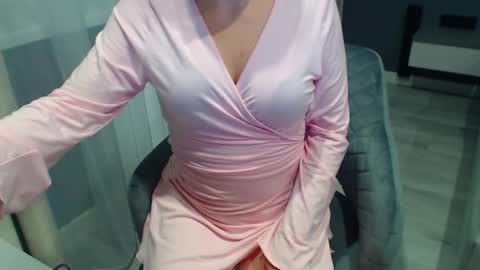 Snapshot of shy_26 chatting on December 3, 3:28 pm shy_26 online show from December 3, 3:28 pm