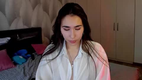 Mika online show from November 10, 2:58 am