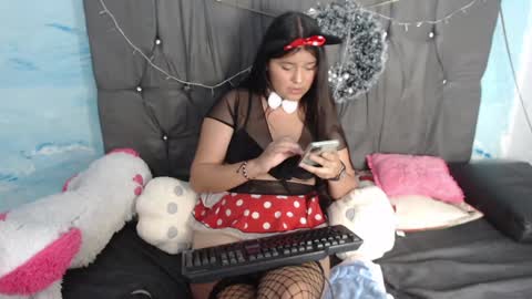 Ana online show from January 25, 3:20 pm