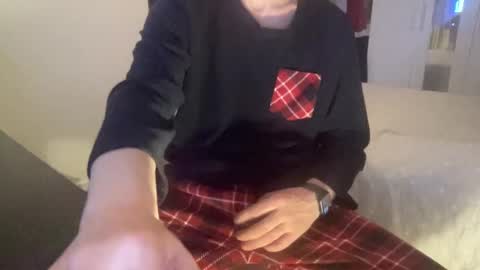 shyboy0533 online show from November 1, 8:52 pm