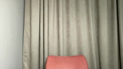 Shy Fox online show from April 15, 7:58 pm