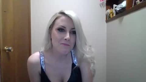 shygirlyxo online show from May 2, 2:39 am