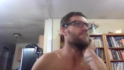 shyguy9387 online show from December 26, 3:27 am