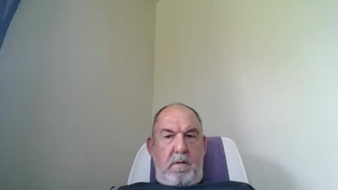 shyguytm online show from November 7, 10:12 pm