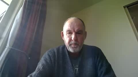 shyguytm online show from April 23, 11:28 pm