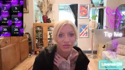 shytrans_uk online show from March 30, 11:32 am