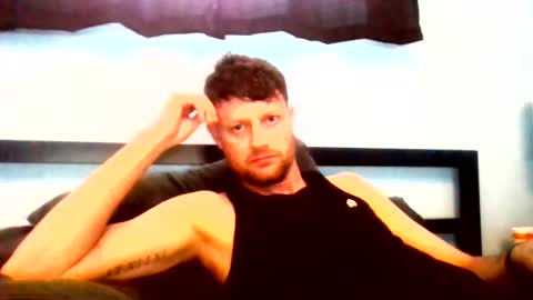 sidepeace9 online show from April 5, 11:57 pm