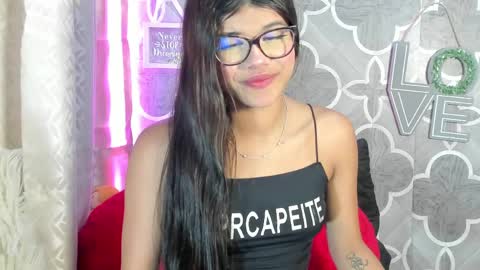 sidney_brownn online show from May 31, 3:49 am