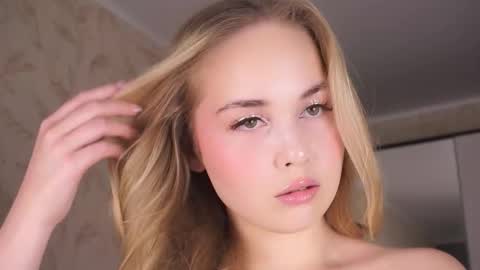 Elizabeth online show from November 7, 11:34 am