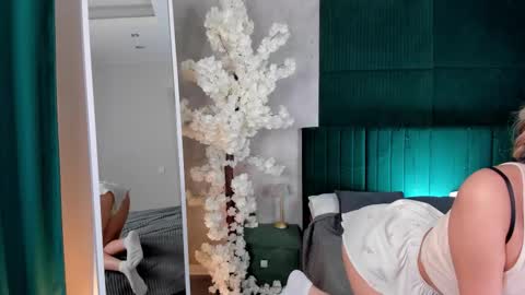 Sidny online show from March 16, 9:13 am