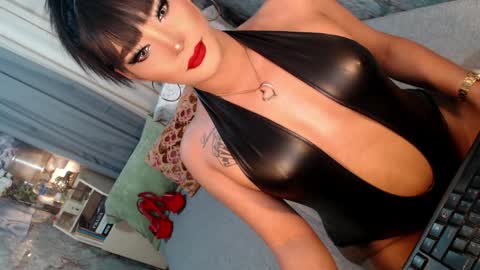 Sierrafina online show from April 8, 5:43 am