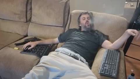 sigmaslayer online show from April 4, 8:21 am