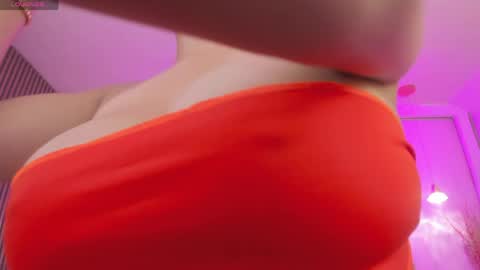 SIlvana  online show from June 1, 1:01 pm
