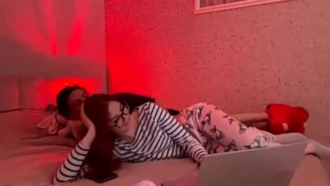 silvia998 online show from March 27, 6:30 am