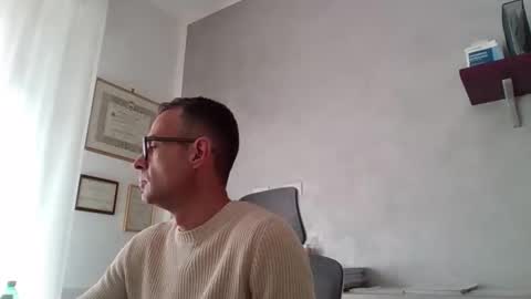 Italiandaddyitalydickassbottomassholecomshowmasturbatenudeboyitalyatleticcutemuscolarhardcockdickboy online show from April 22, 10:22 am