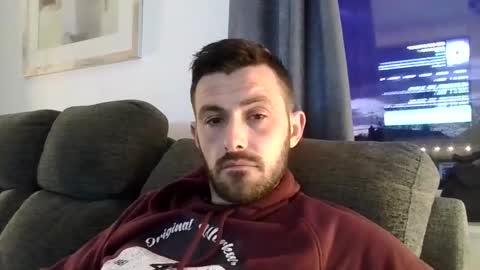 simomoliver online show from April 20, 7:50 pm