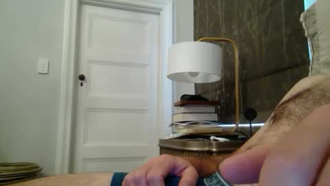 simonfrommelb online show from November 24, 1:15 am