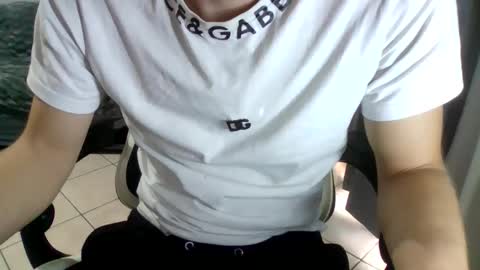 simoninside25 online show from October 12, 3:37 pm