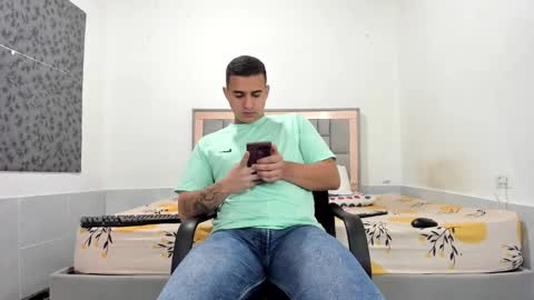 SIMON KELER online show from March 12, 11:08 pm