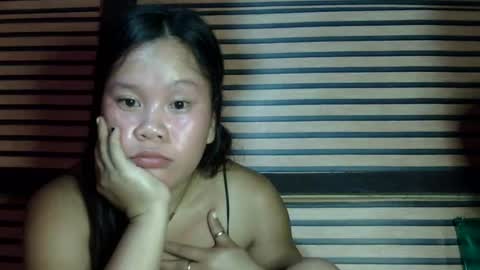 simply_y0urs online show from December 21, 2:14 pm