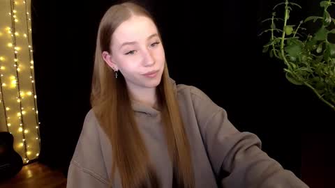 Snapshot of sindiwatsoon chatting on October 20, 2:00 pm Sindi online show from October 20, 2:00 pm