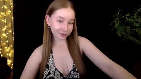 Snapshot of sindiwatsoon chatting on September 11, 1:45 pm Sindi online show from September 11, 1:45 pm