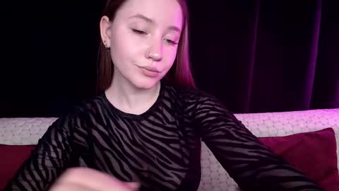 Snapshot of sindiwatsoon chatting on February 12, 3:49 pm Sindi online show from February 12, 3:49 pm