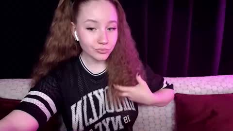 Snapshot of sindiwatsoon chatting on February 26, 4:16 pm Sindi online show from February 26, 4:16 pm