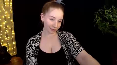 Snapshot of sindiwatsoon chatting on September 14, 1:56 pm Sindi online show from September 14, 1:56 pm