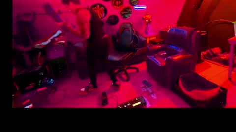 Unbridledfuckingcrazy online show from April 5, 12:40 am