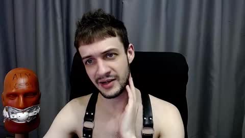 Sir Damien online show from March 4, 8:28 pm