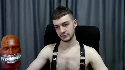 Sir Damien online show from December 13, 8:59 pm