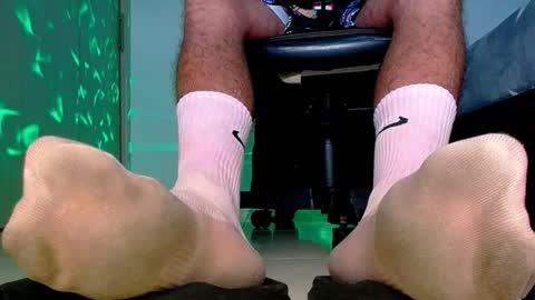 Snapshot of sir_kev66 chatting on September 17, 4:49 am only foot                         worshipers here online show from September 17, 4:49 am