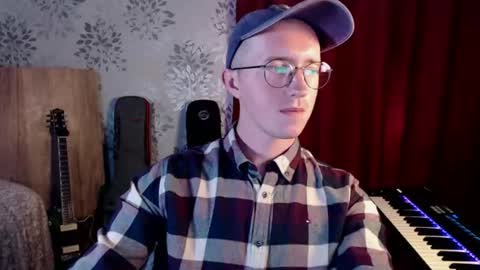 Alex online show from June 20, 3:18 pm