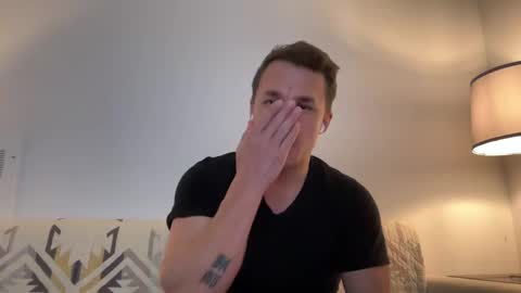 Snapshot of sirbubblesworth chatting on March 12, 3:13 am sirbubblesworth online show from March 12, 3:13 am