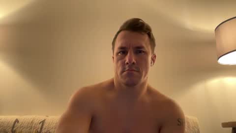 Snapshot of sirbubblesworth chatting on February 26, 3:14 am sirbubblesworth online show from February 26, 3:14 am