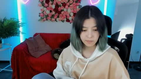 Si online show from May 5, 7:19 pm
