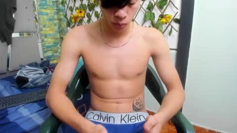 SIR RYANT online show from February 5, 1:47 am