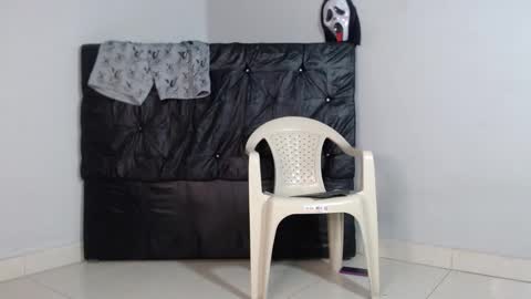 SIR RYANT online show from December 1, 4:32 am