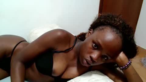 shannie online show from April 20, 6:44 pm